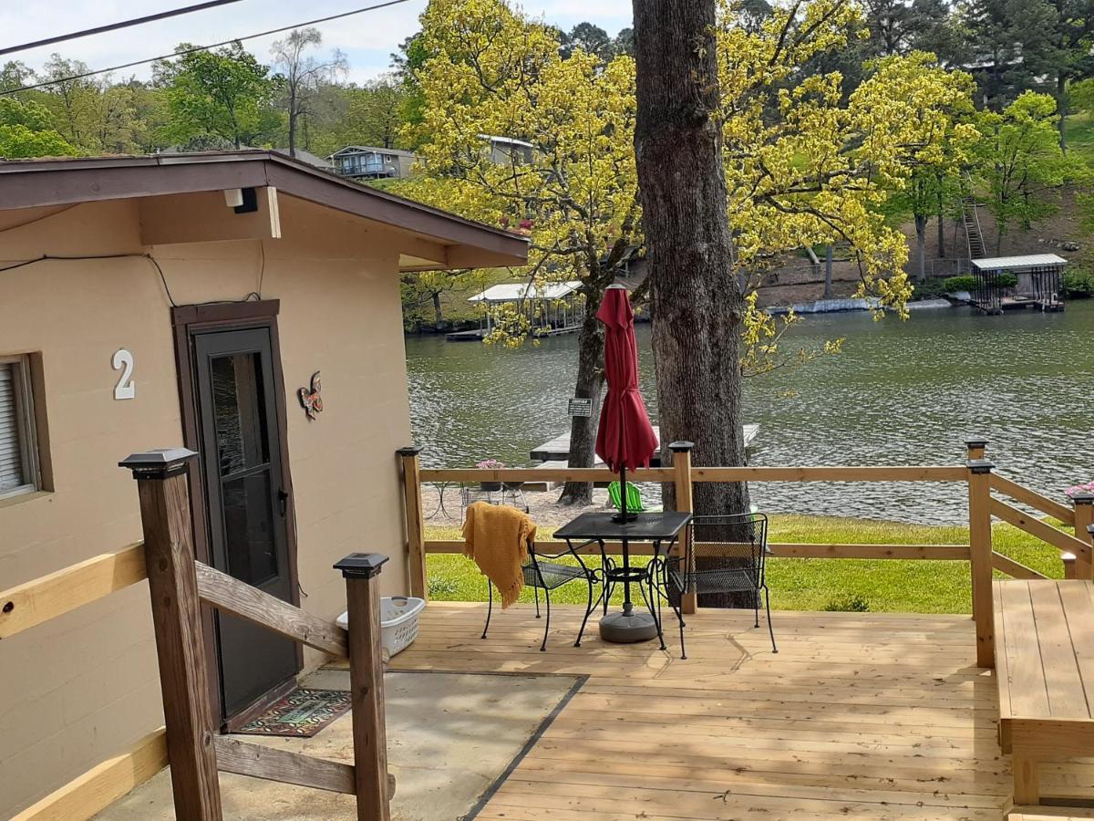 #02 - Unique Lakeside Studio Cottage- Pet Friendly Hot Springs Kültér fotó